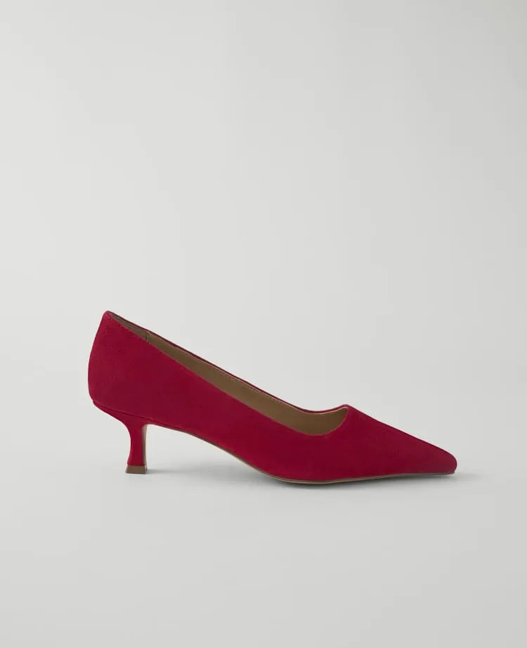 Suede Nip Toe Pump