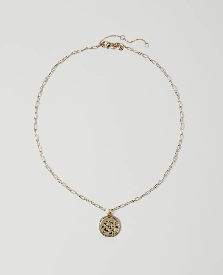 Textured Pendant Necklace