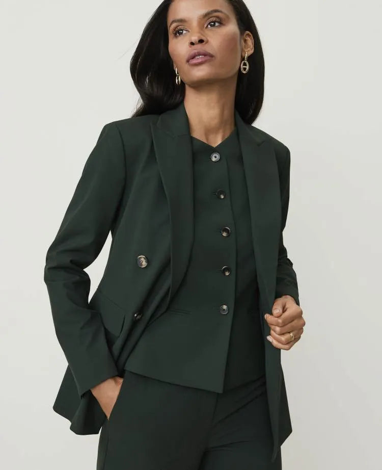 The Petite Tailored Blazer in Seasonless Stretch