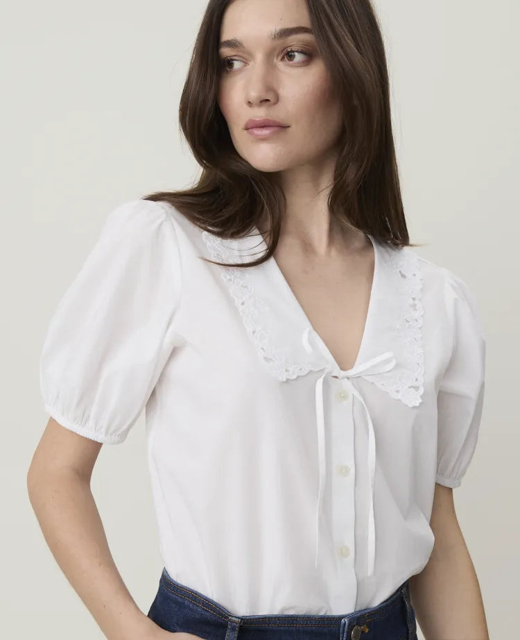 Weekend Embroidered Collar Blouse