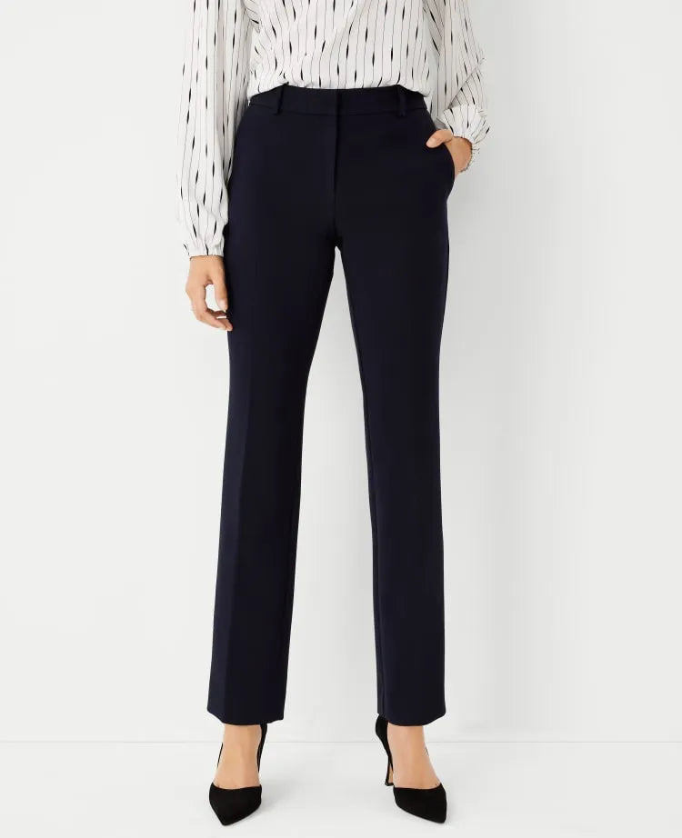 The Petite Sophia Pant — Curvy Fit