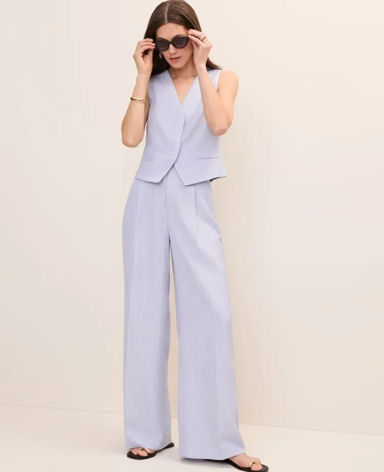 Pleated Wide-Leg Pant