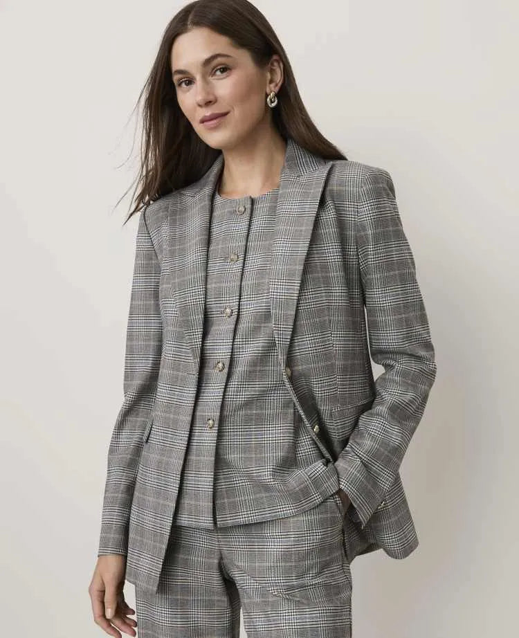 The Petite Plaid Fitted Long Blazer