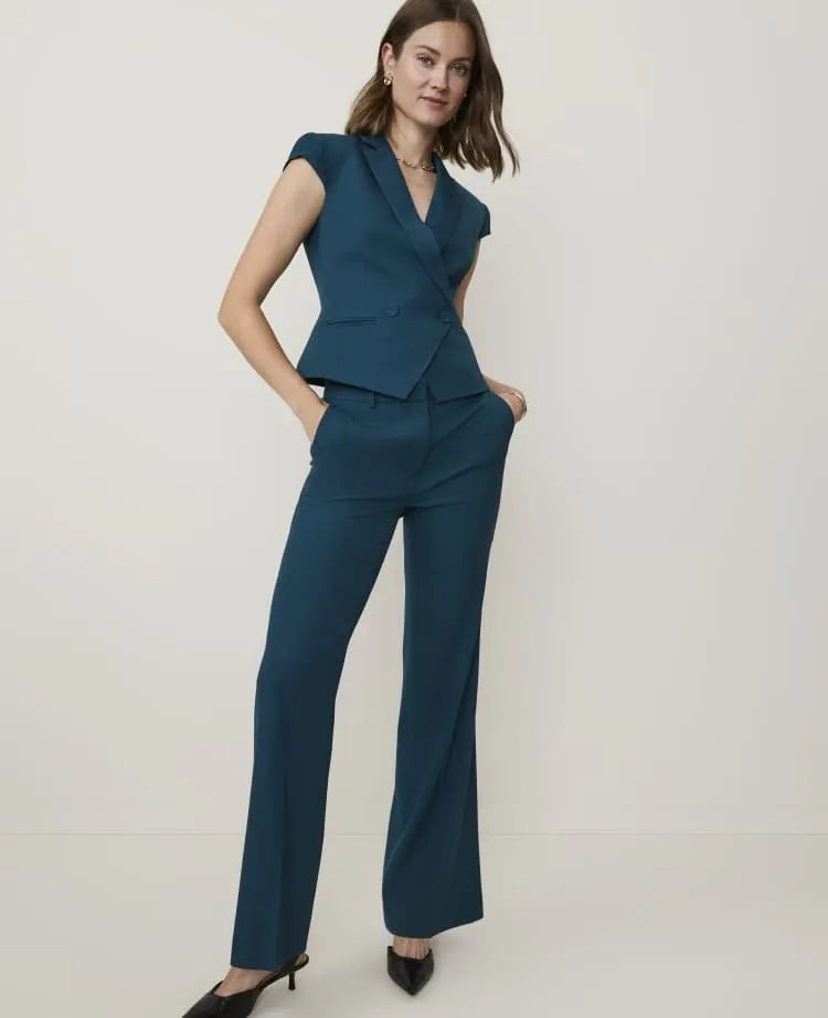 The Modern Trouser in Classic Canvas