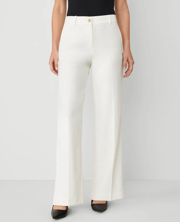 The Wide-Leg Pant — Curvy Fit