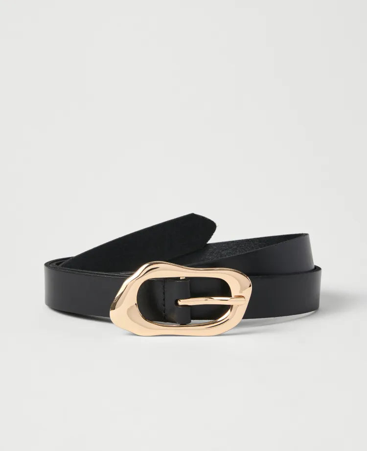 Leather Sculptural Buckle Belt